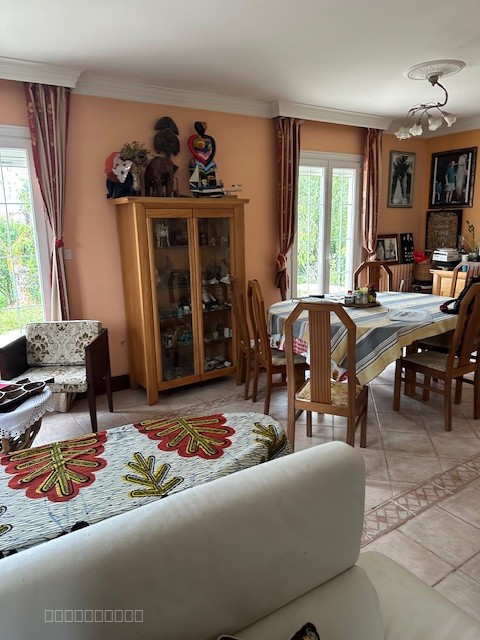 À vendre : Maison à Thuré avec jardin et sous-sol — photo 2