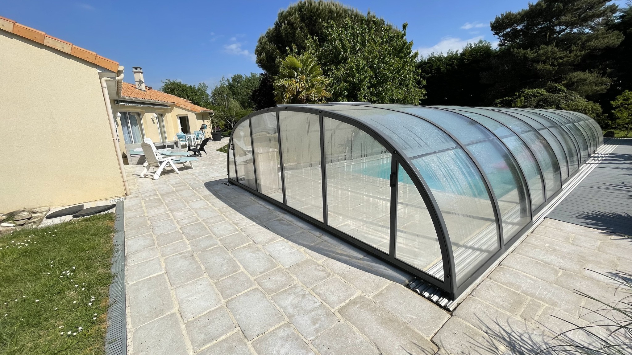 SUPERBE MAISON AU CALME A THURE — photo 13