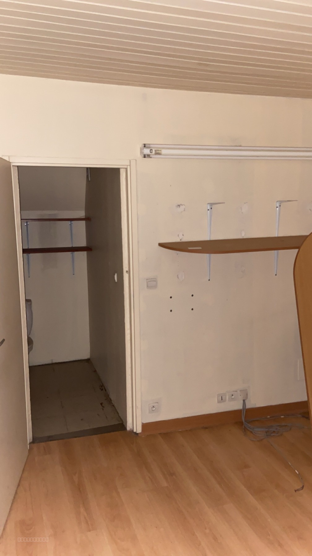 À vendre   Immeuble avec très grand local commercial et 2 appartements T3 au cœur de la ville de Châtellerault — photo 4