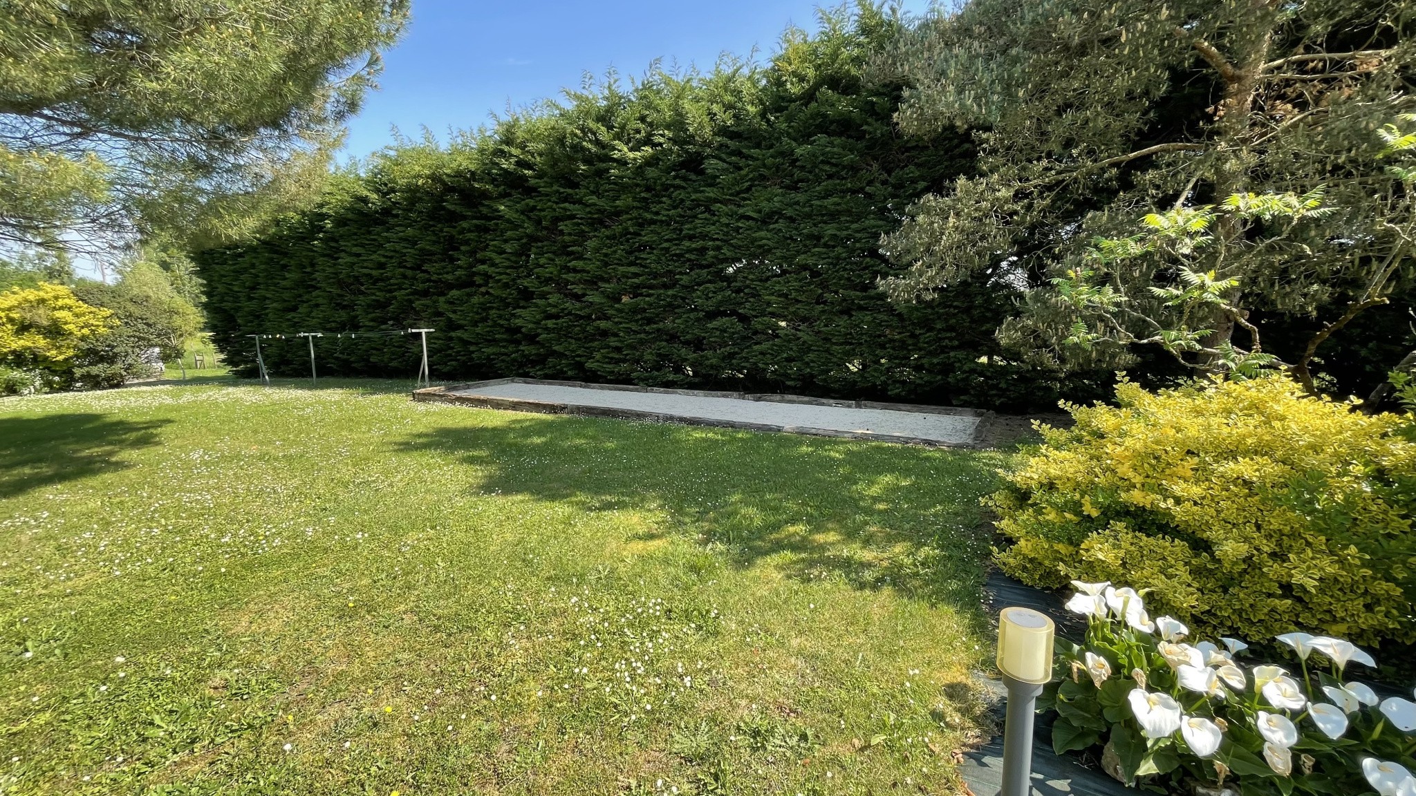 SUPERBE MAISON AU CALME A THURE — photo 16