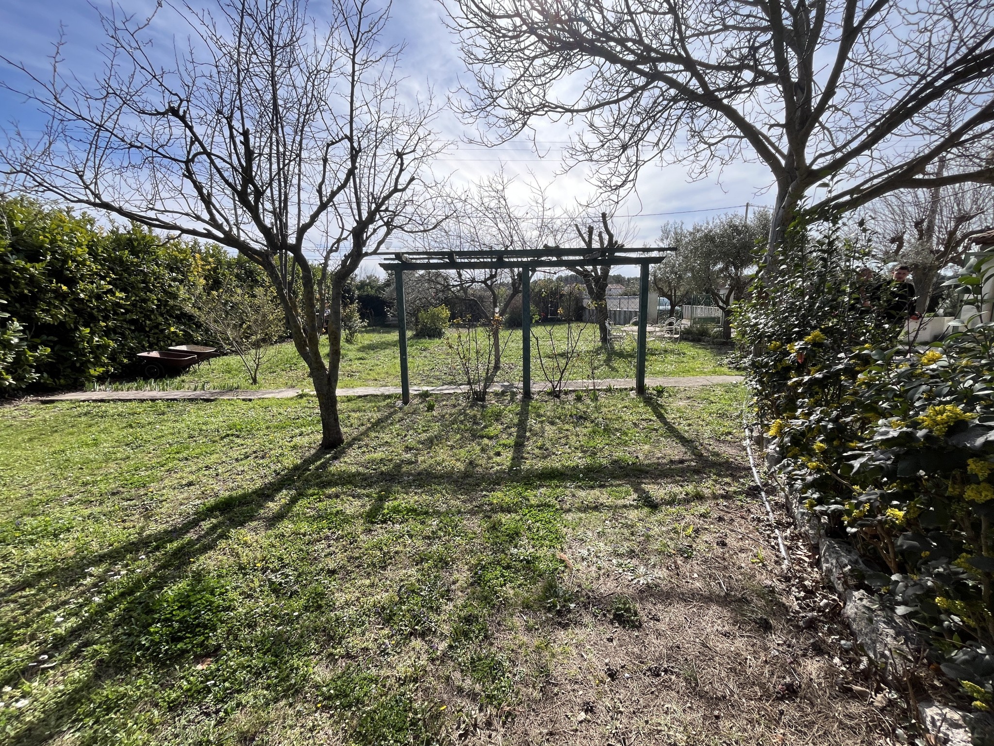 Aix en provence villa T4 + annexe aménagée en T3 sur parcelle de terrain de 1379 m2 — photo 5