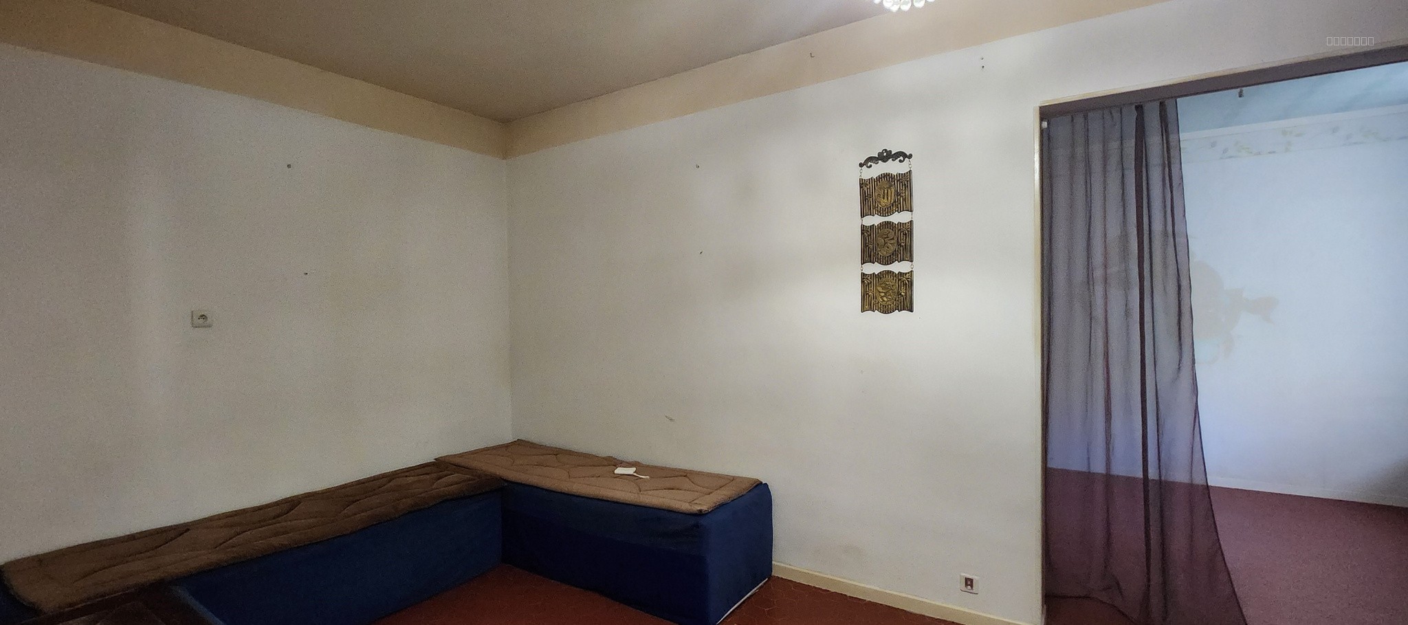 LES MEES - Maison plain-pied avec jardin. — photo 7