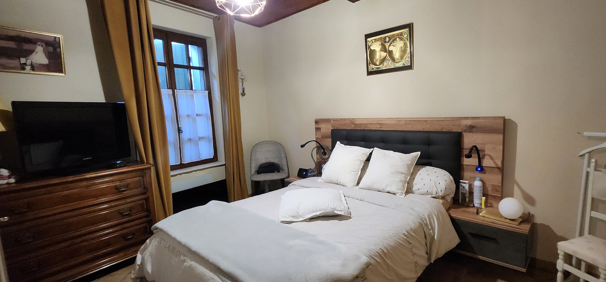 À Vendre aux Mées : Maison de village sur deux niveaux. — photo 4