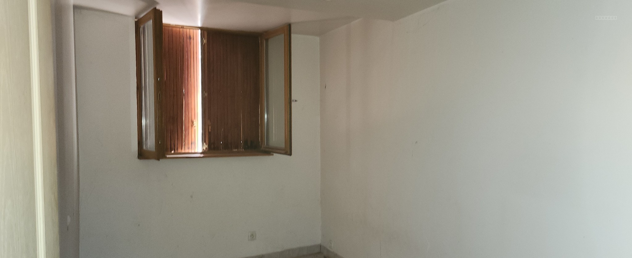 LES MEES 04190 MAISON A VENDRE — photo 3