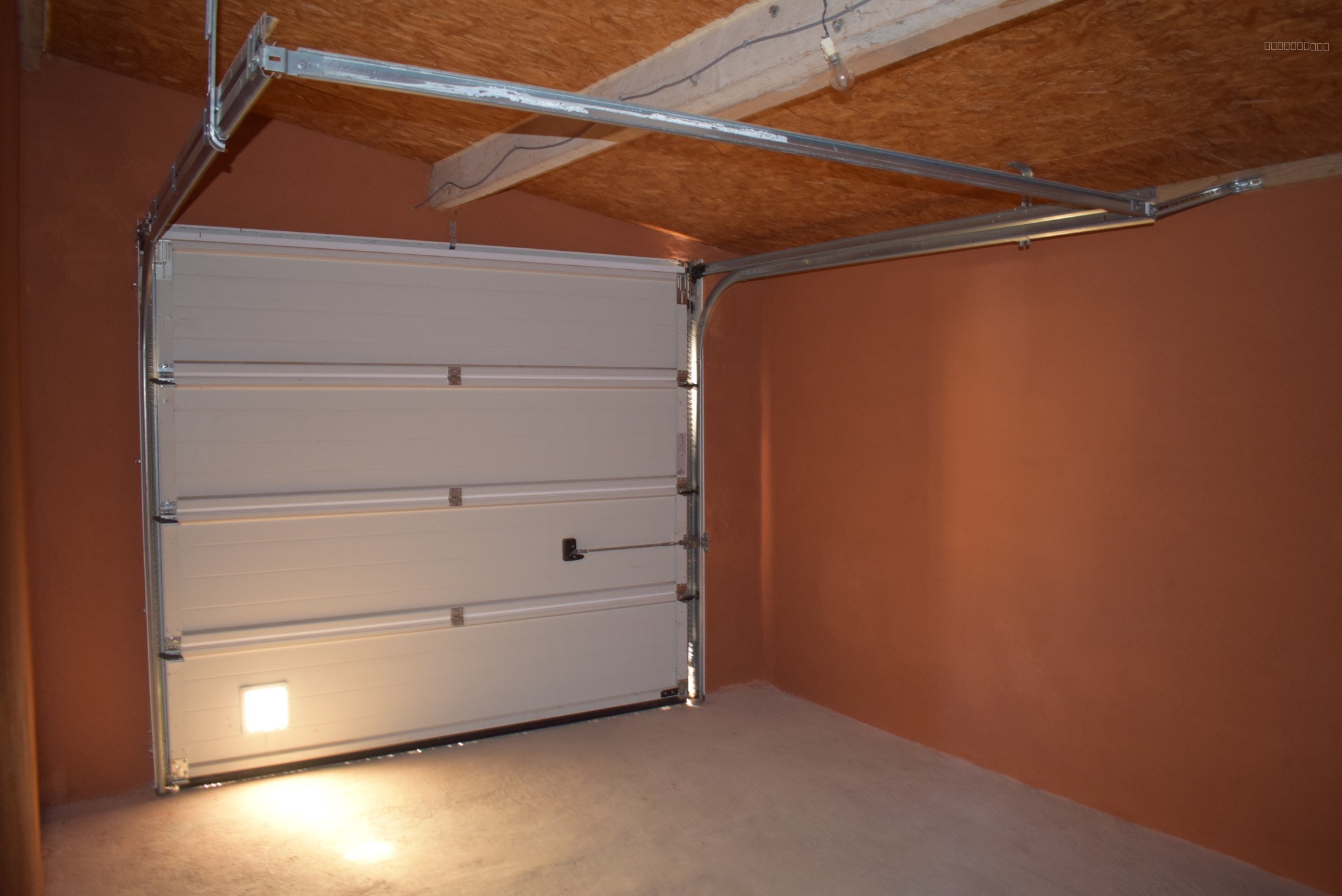 A vendre - Villa 4 chambres avec jardin - LES MEES (04). — photo 9