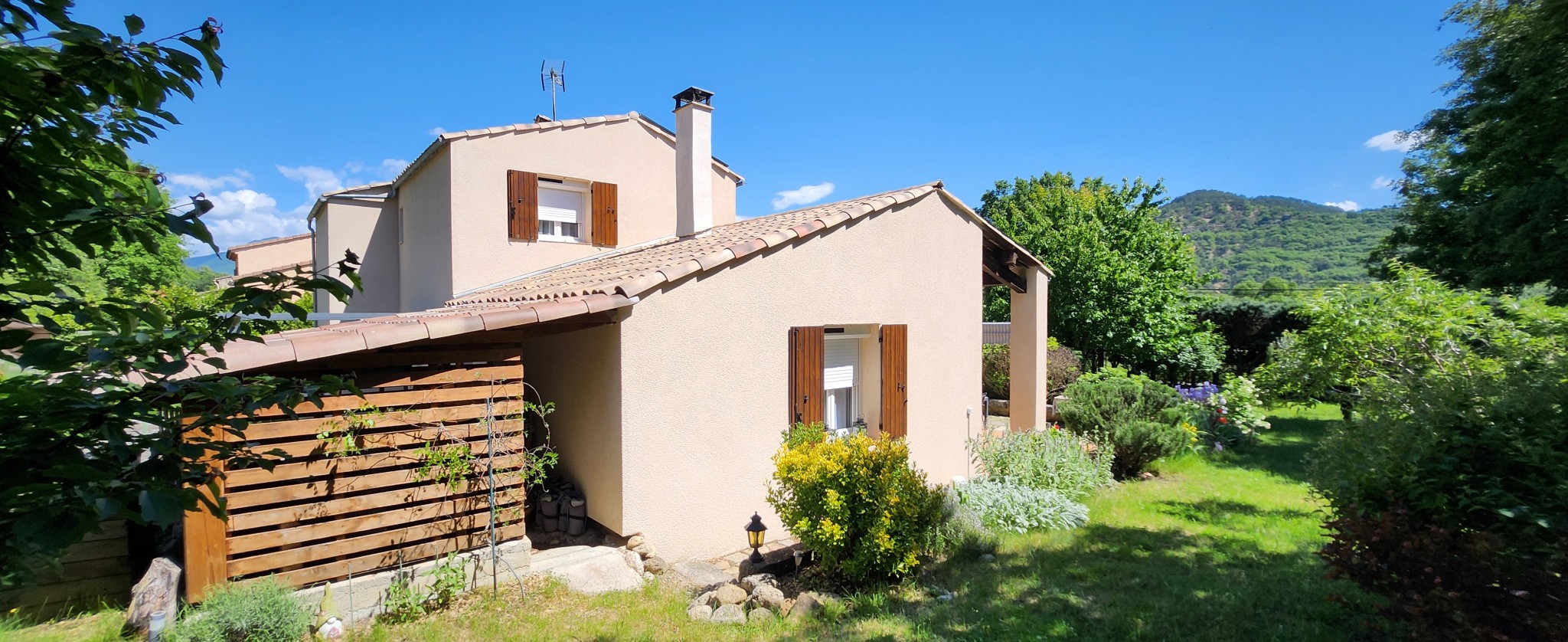 A VENDRE, Charmante villa T4 avec jardin et panneaux solaires à Mallemoisson — photo 14