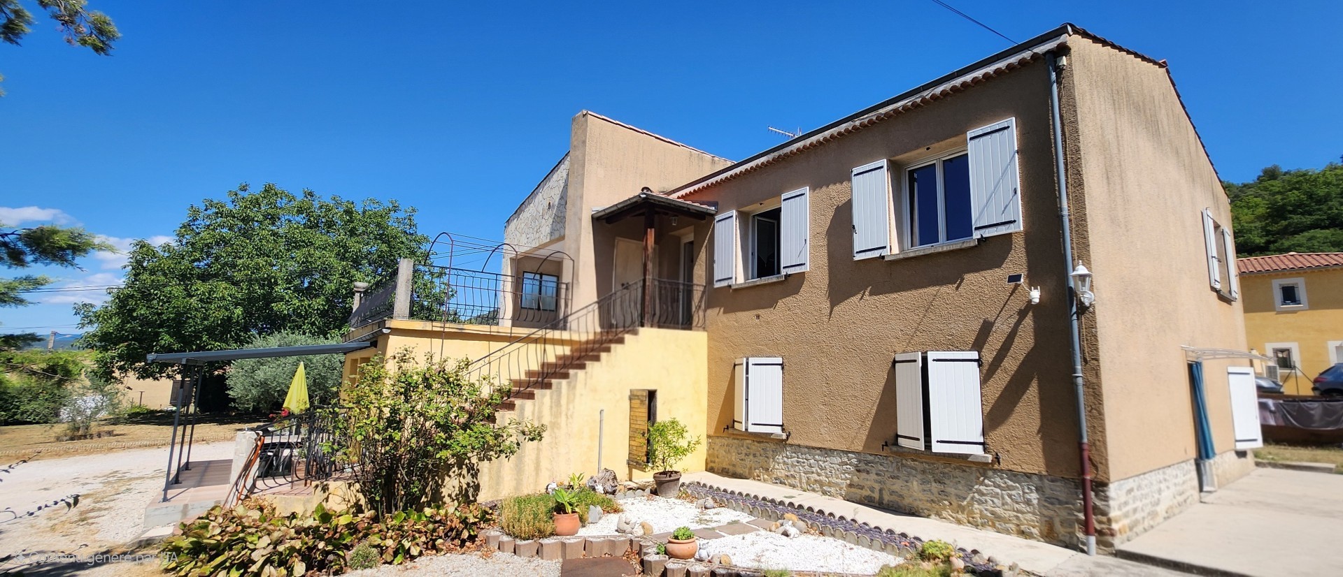 A vendre à MALIJAI Maison de 237 m2 composée de deux logements — photo 2
