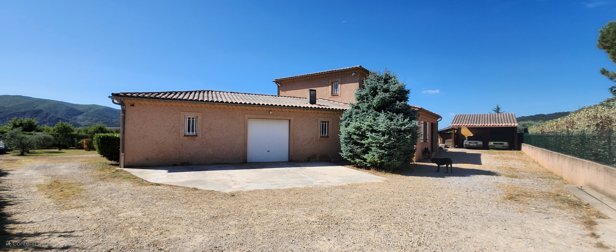 Peyruis, Belle villa avec vue dégagée — photo 16