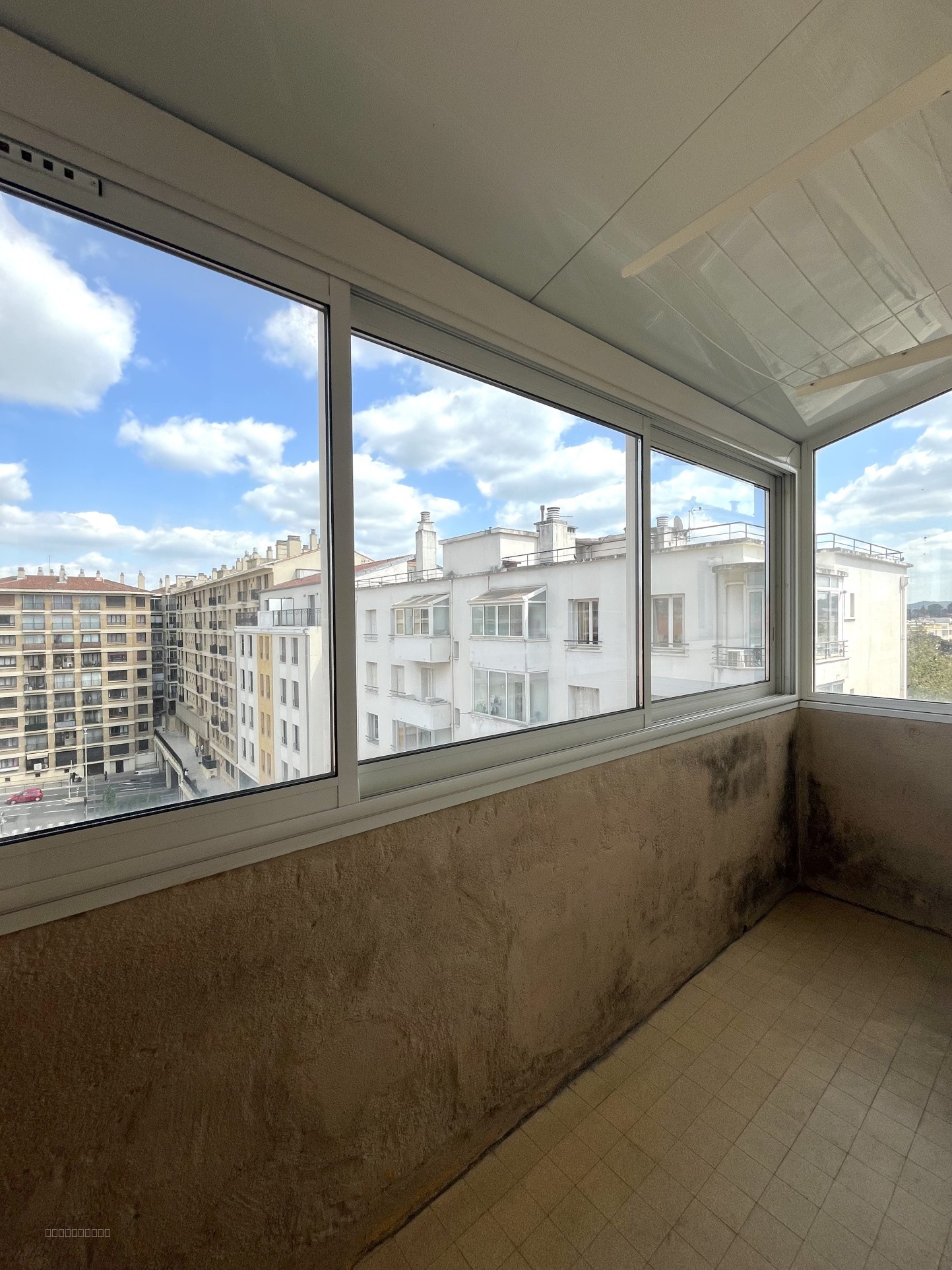 CHARMANT APPARTEMENT T2 DE 51.55m2 PROCHE ROTONDE, AIX-EN-PROVENCE — photo 4