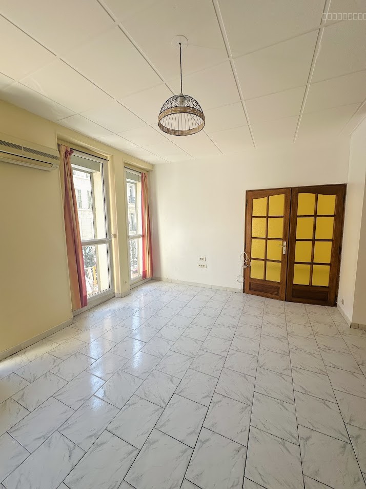 APPARTEMENT T2 53.08M2 - 13006 MARSEILLE — photo 3