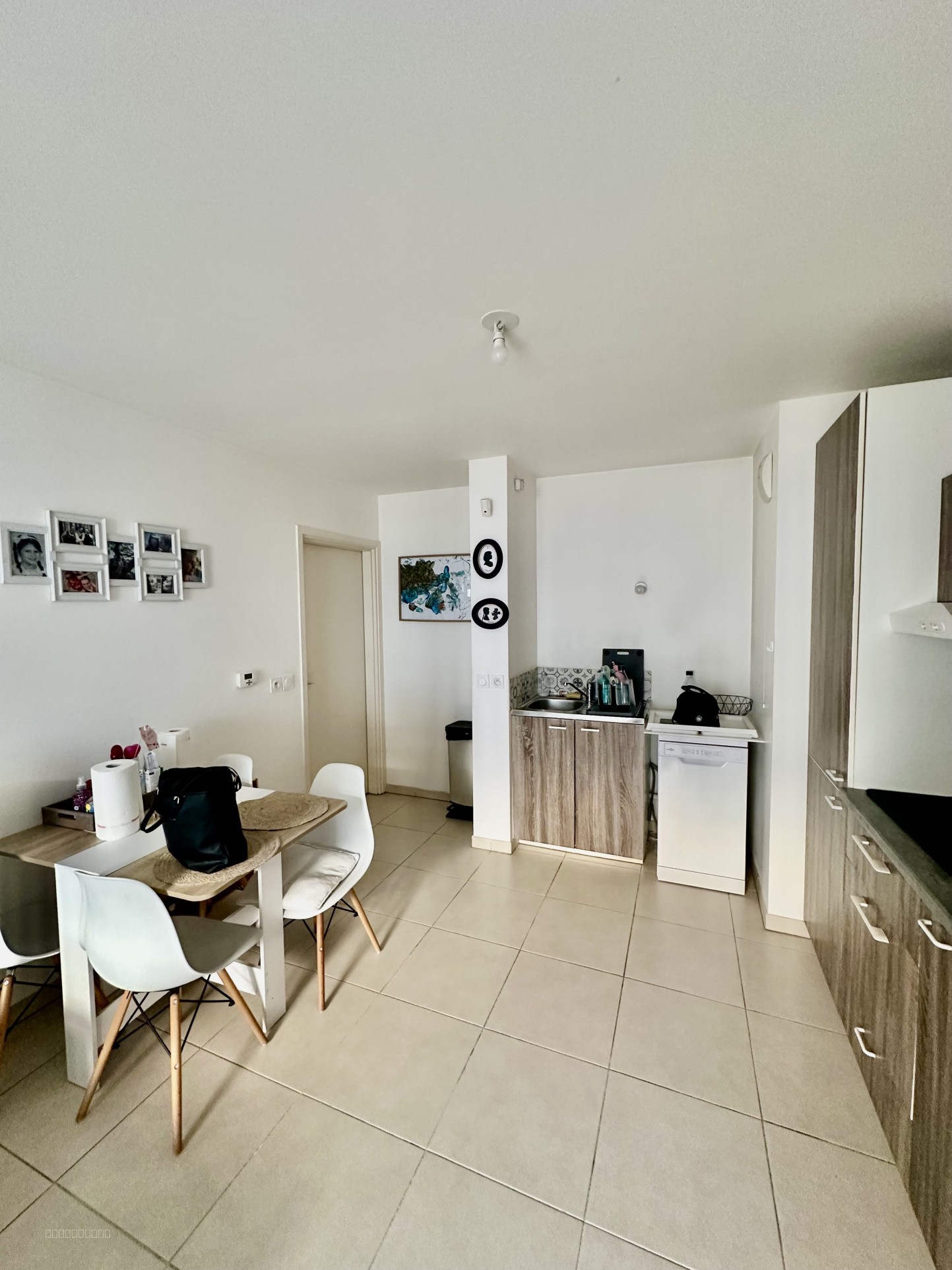 APPARTEMENT T3 DE 55.91m2 - 13012 MARSEILLE — photo 2