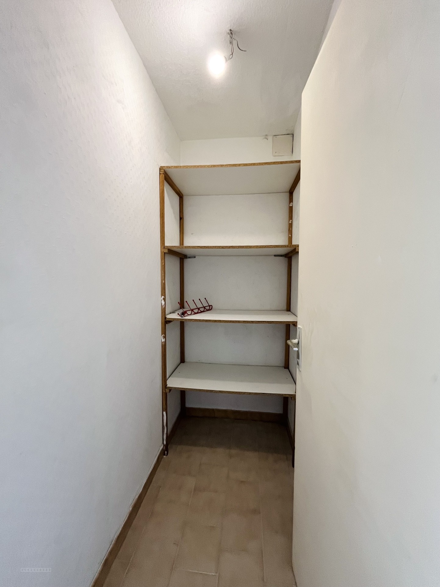APPARTEMENT T3 de 63.64m2 AVEC TERRASSE ET JARDIN PRIVATIF, 15ème Marseille — photo 4