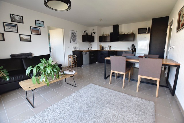 APPARTEMENT T3 57.12M2 - 13015 Marseille — photo 2