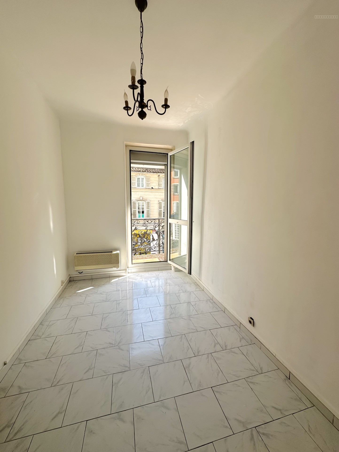 APPARTEMENT T2 53.08M2 - 13006 MARSEILLE — photo 7