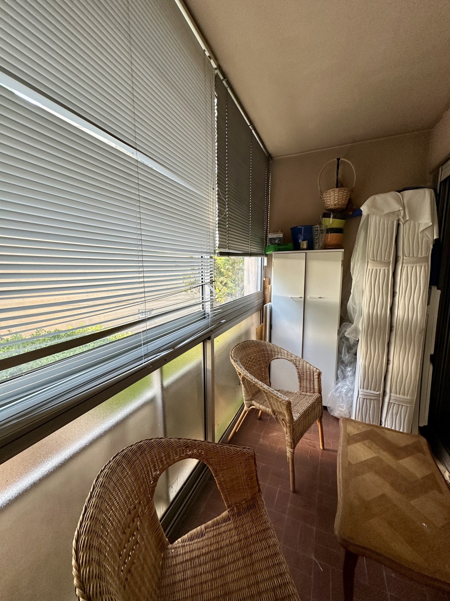 Local commercial 68,16 m2   Gardanne — photo 13
