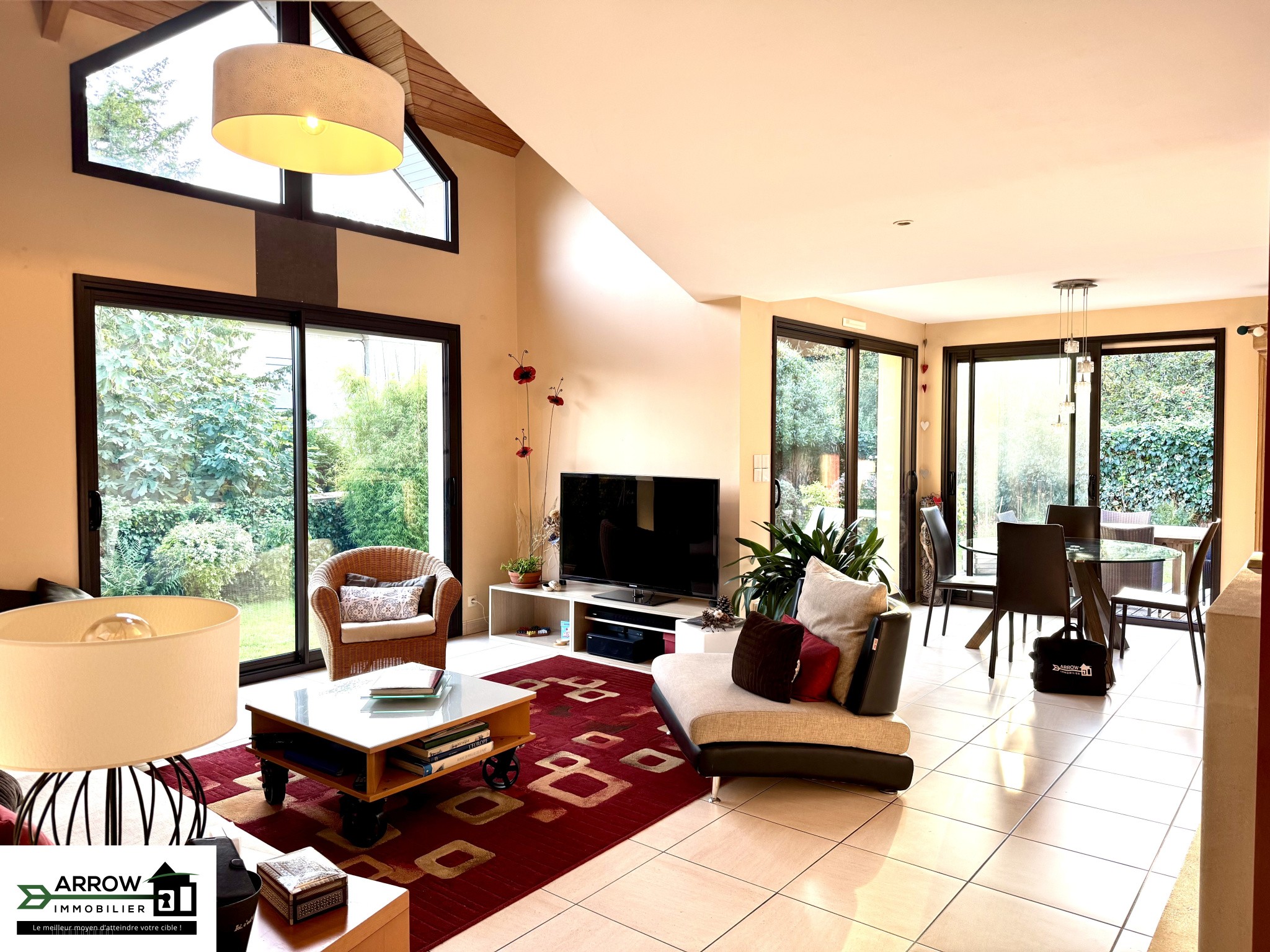 Achat / Vente - Maison - Hyper Centre — photo 4