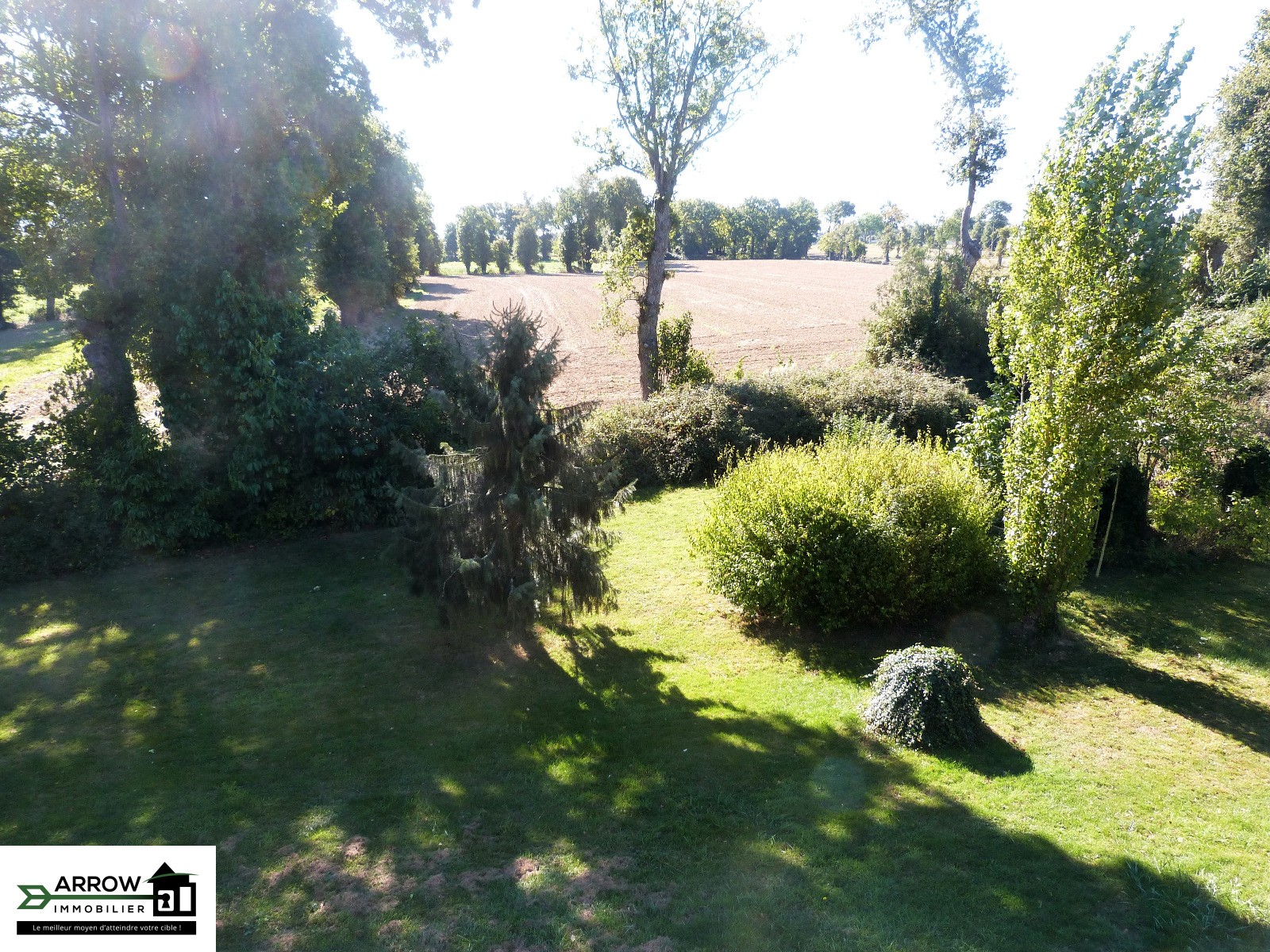 Achat / Vente Superbe propriété sur sous-sol 8 pièces rénovée — photo 11