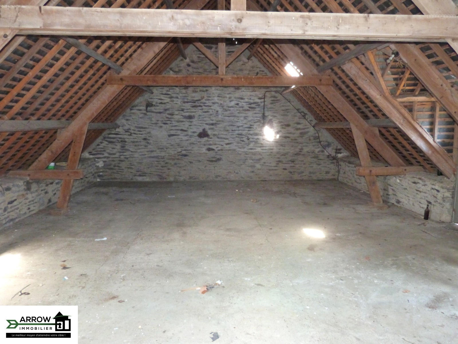 Achat / Vente BELLE OPPORTUNITE MAISON EN PIERRES — photo 7