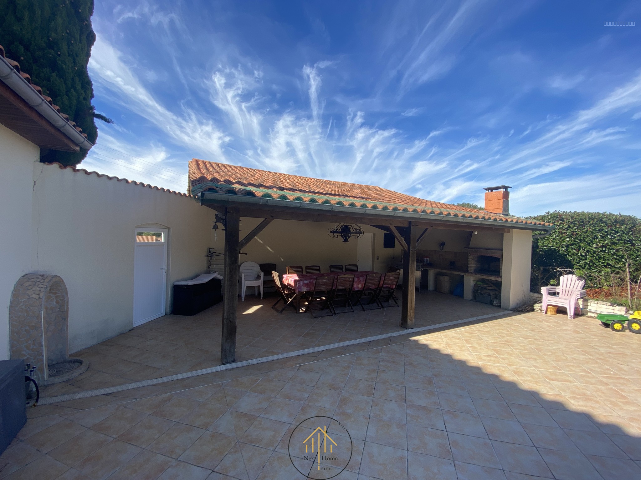 Maison individuelle de 212 m2 avec Piscine et Étang sur 1.7 Hectares — photo 15
