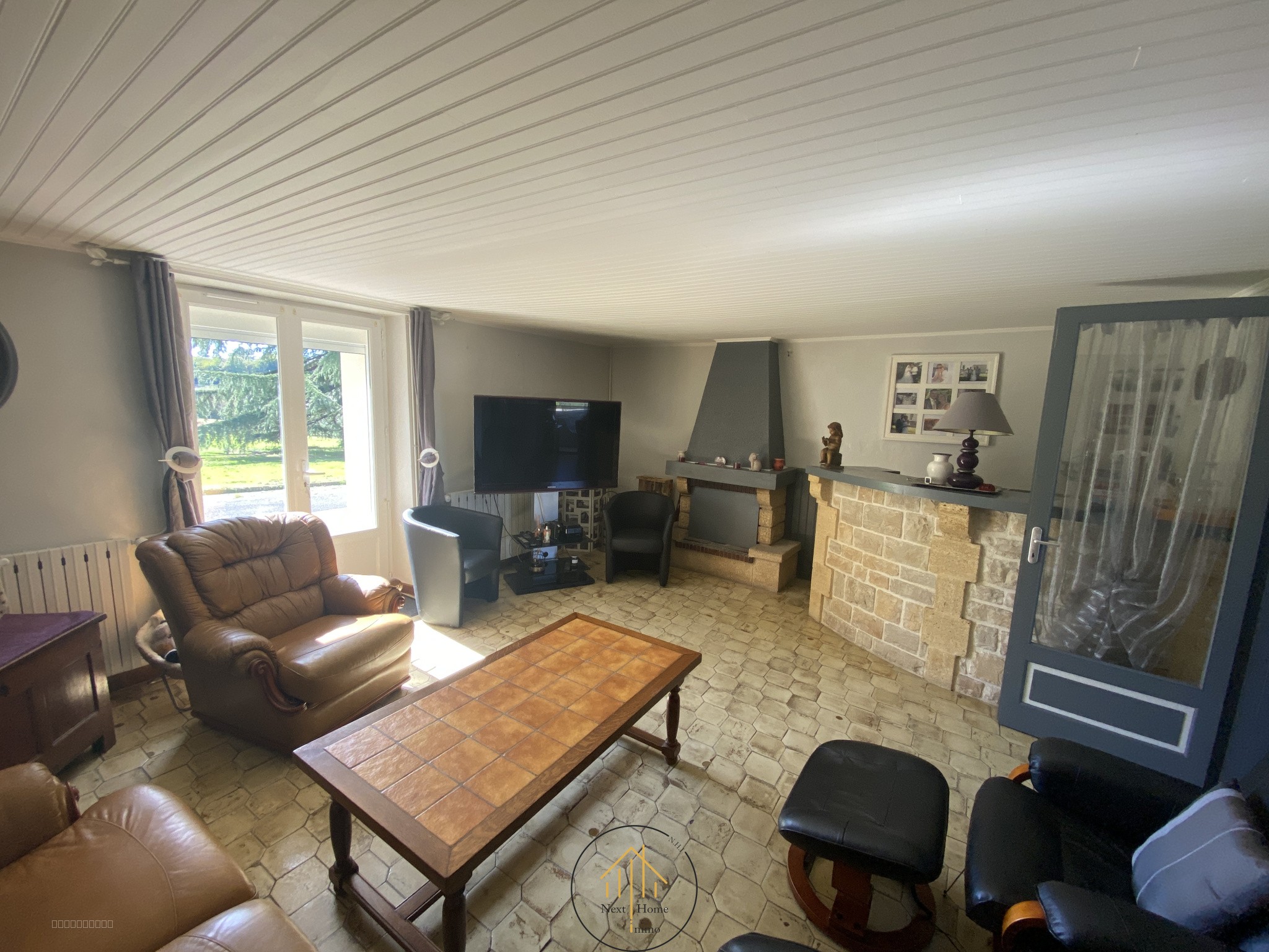 Maison individuelle de 212 m2 avec Piscine et Étang sur 1.7 Hectares — photo 6