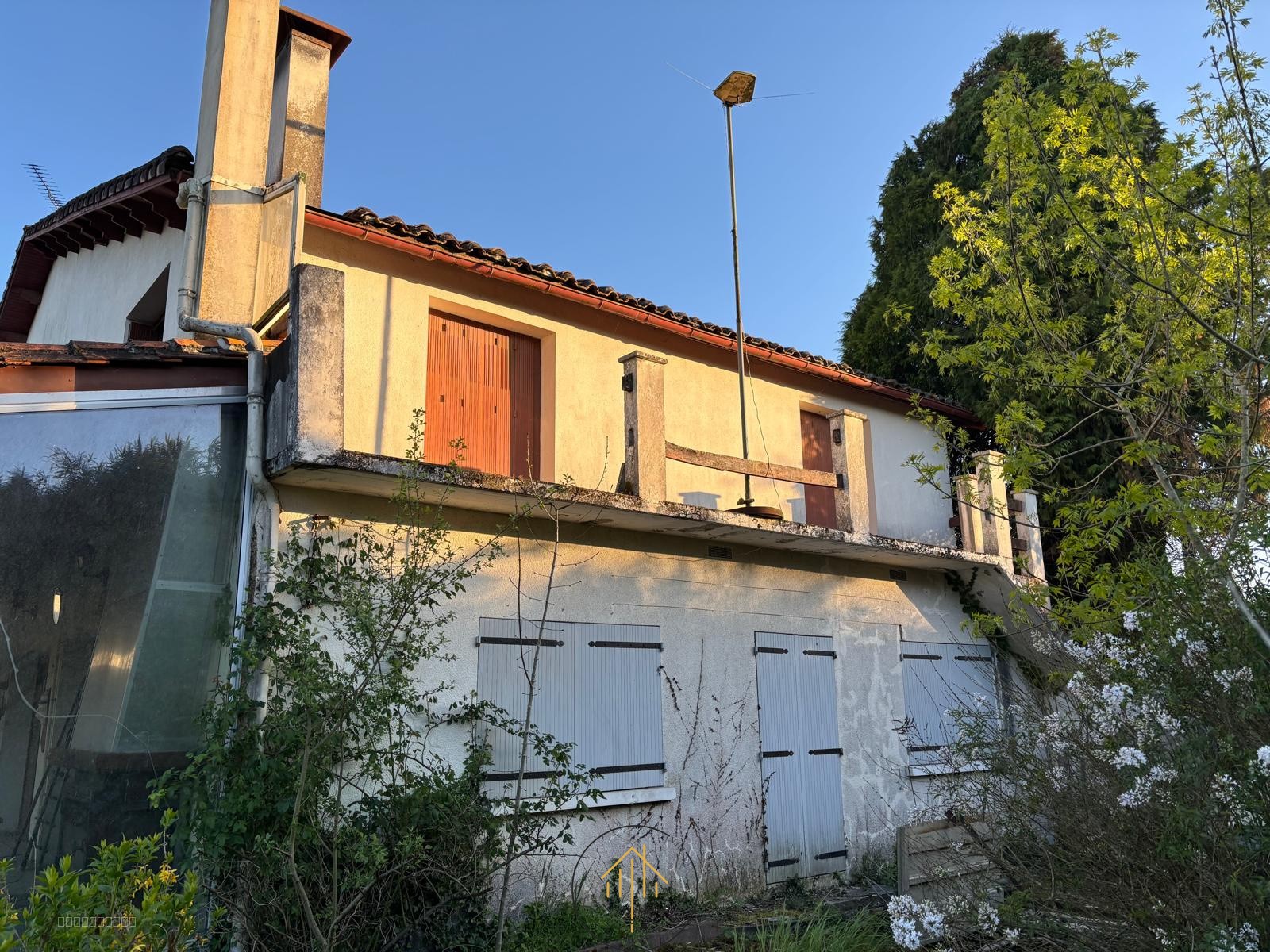 Grande maison d'environ 200 m2 avec un magnifique étang de 2138 m2 — photo 8