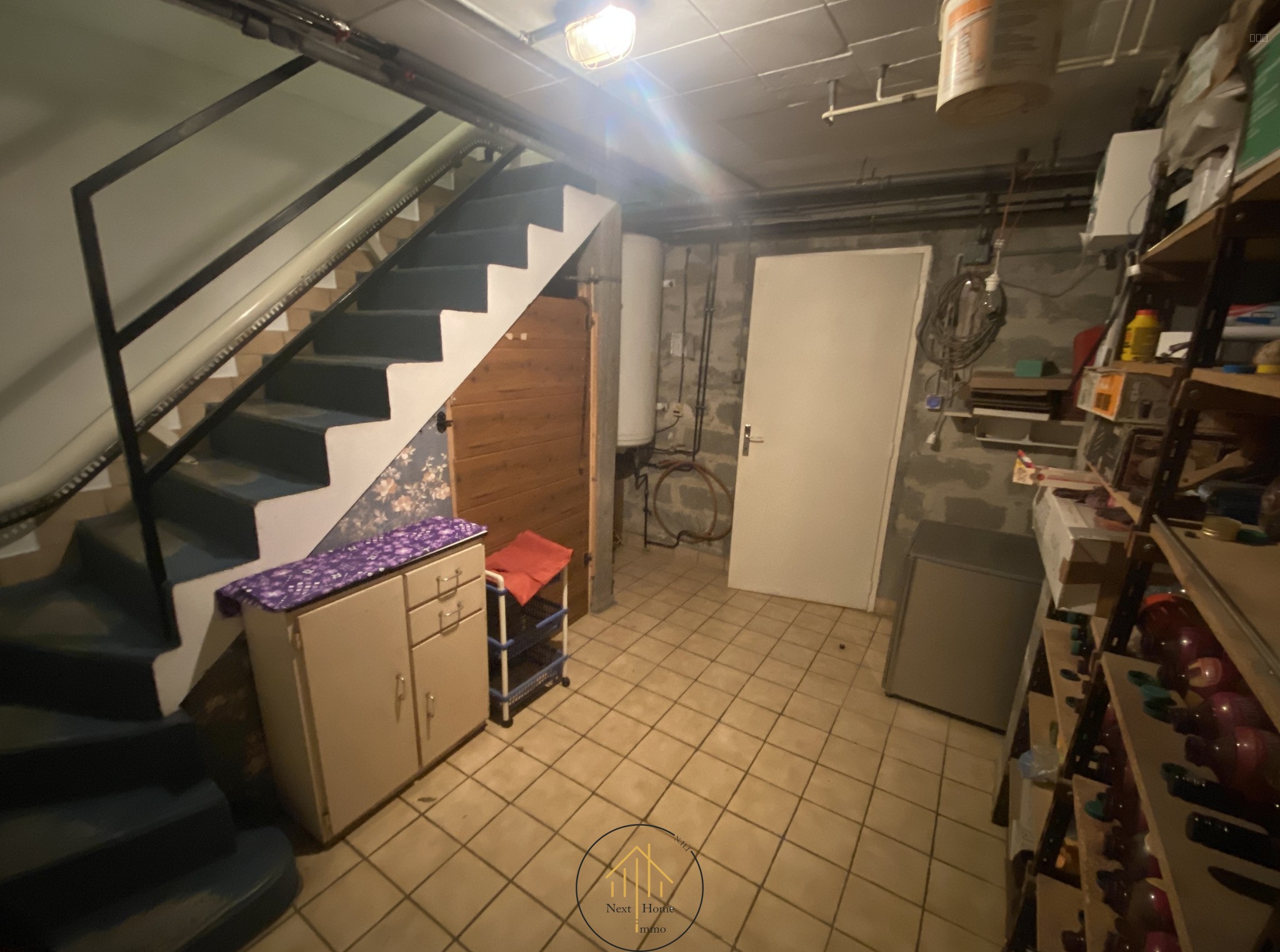 MAISON SUR SOUS-SOL - Quartier calme — photo 9