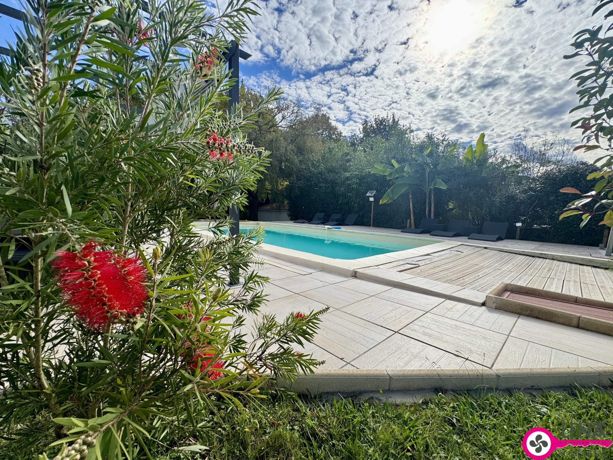 Magnifique propriété familiale avec piscine — photo 2