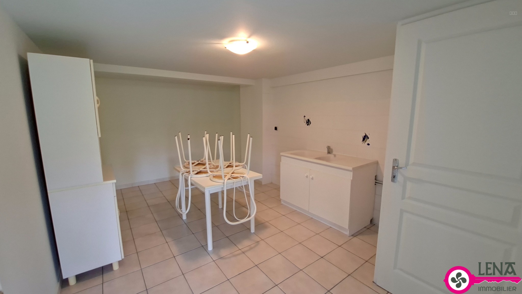 Maison au calme avec appartement indépendant, véranda et garage — photo 11