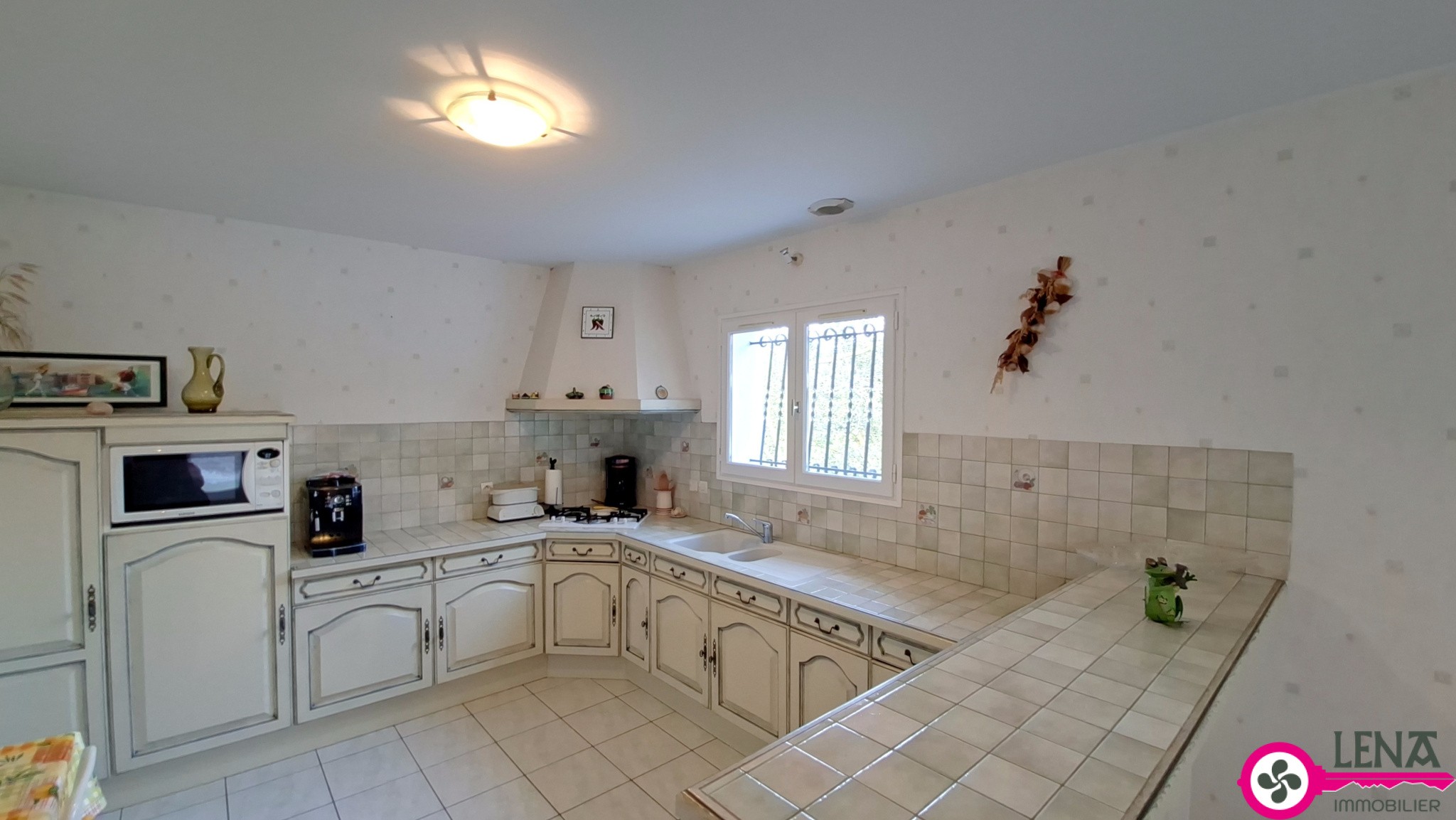 Maison au calme avec appartement indépendant, véranda et garage — photo 4