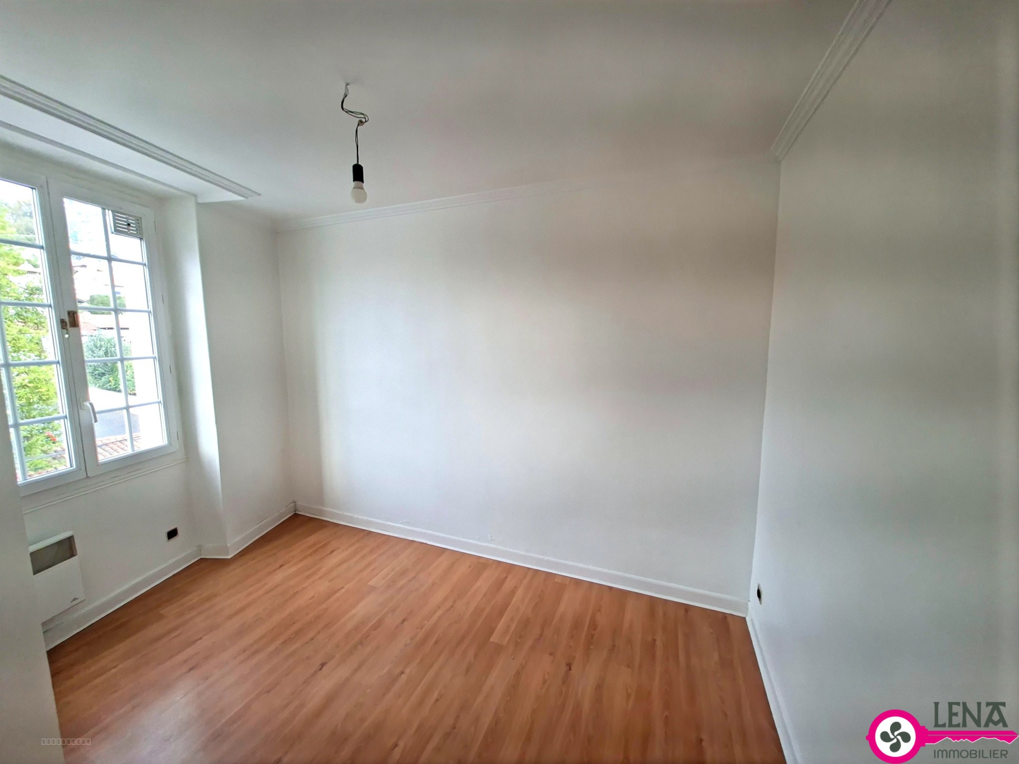 Appartement quartier Belcenia proche centre-ville et baie — photo 8