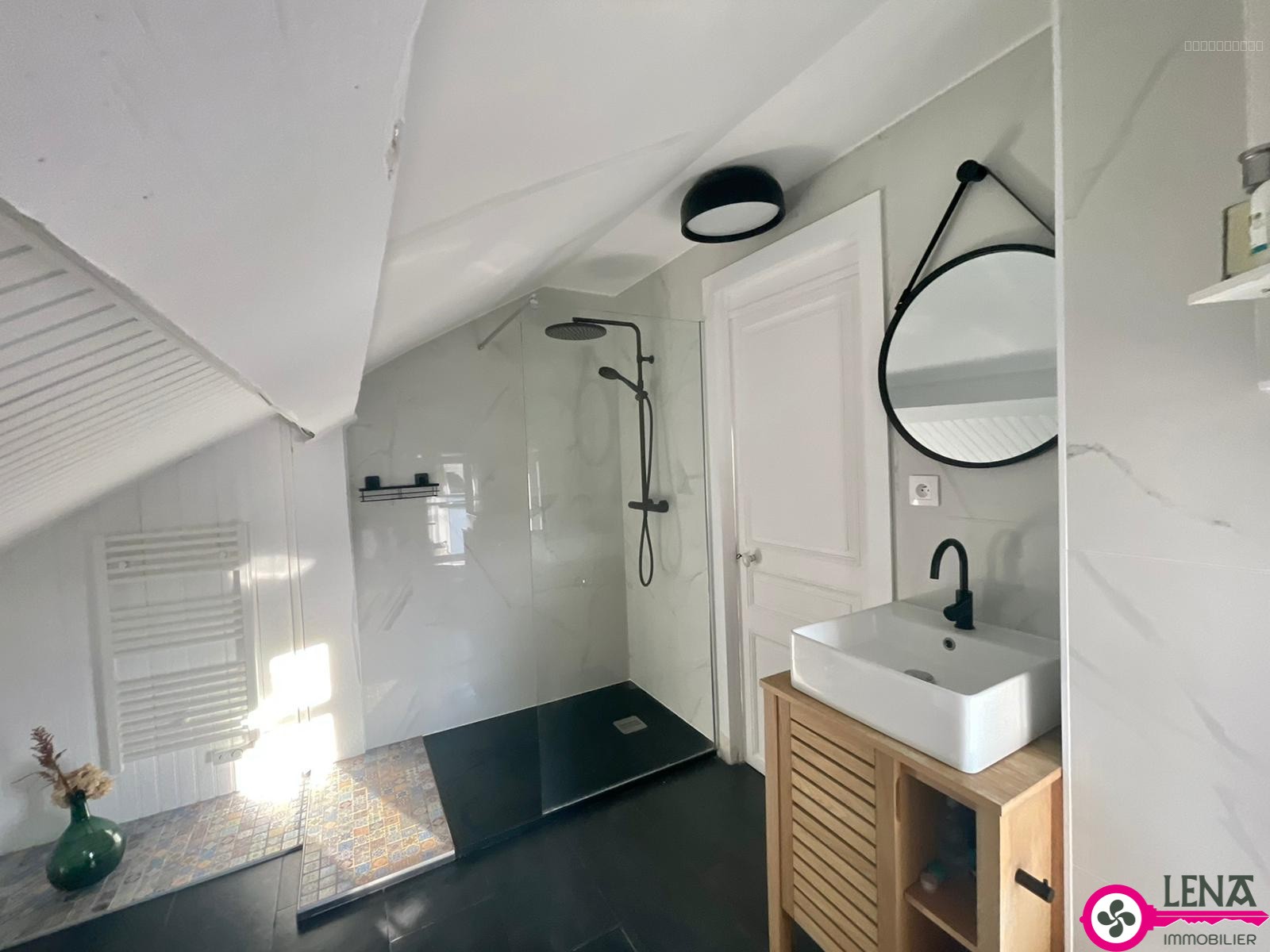 Rare à Saint-Jean-de-Luz, appartement rénové à deux pas des Halles. — photo 7