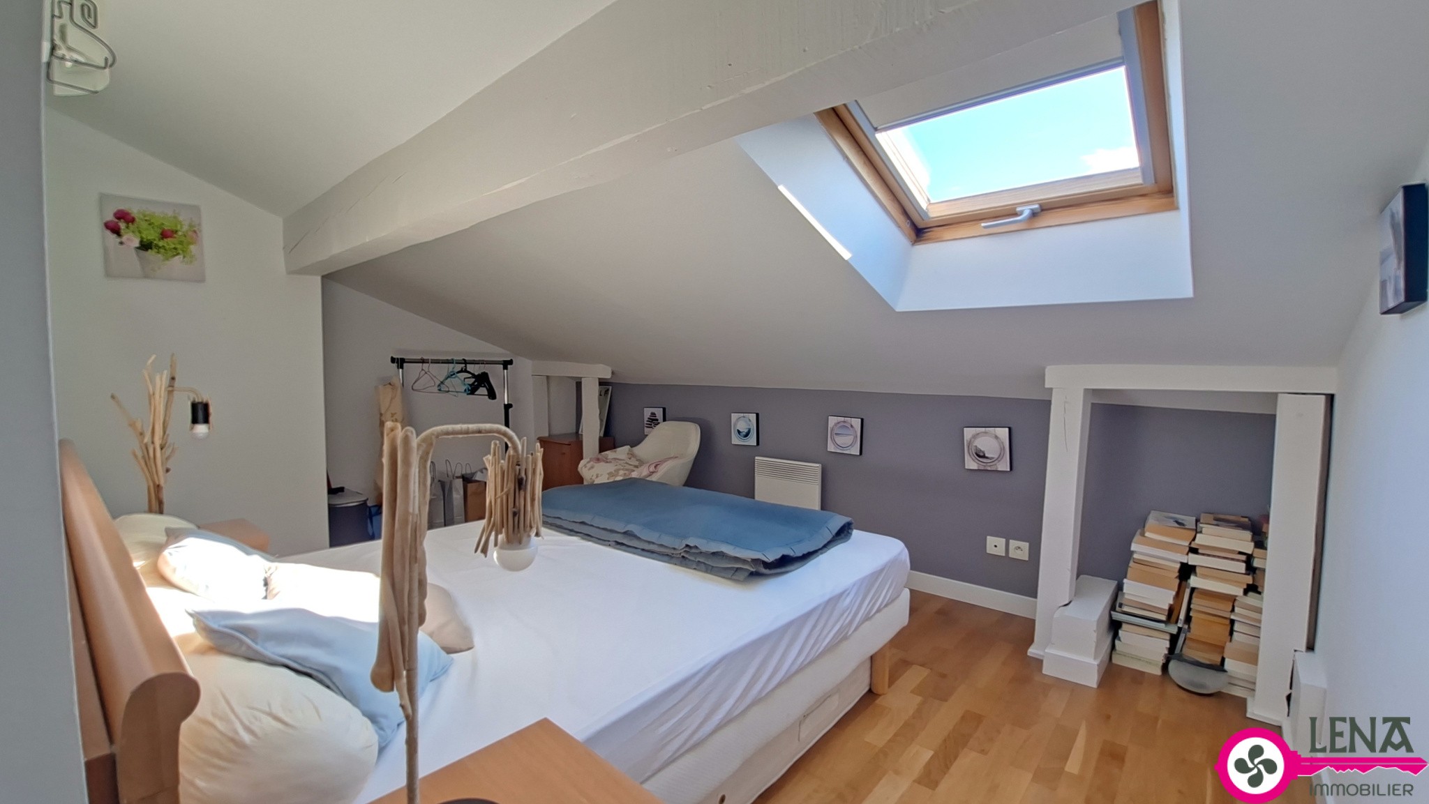 Appartement atypique avec vue mer et montagnes — photo 12