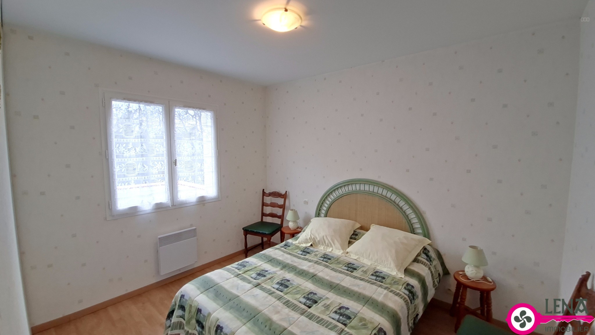 Maison au calme avec appartement indépendant, véranda et garage — photo 9
