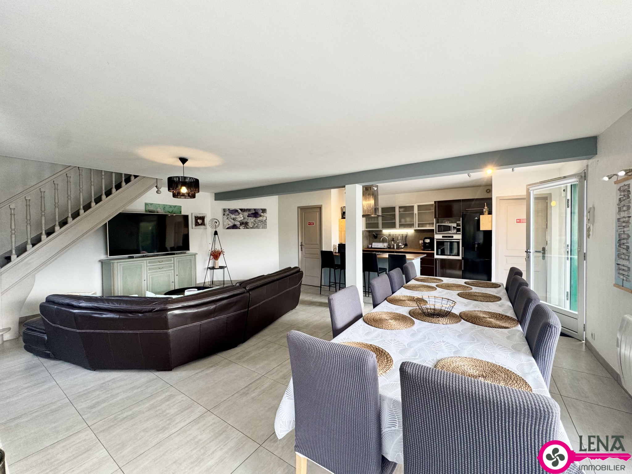 Magnifique propriété familiale avec piscine — photo 6
