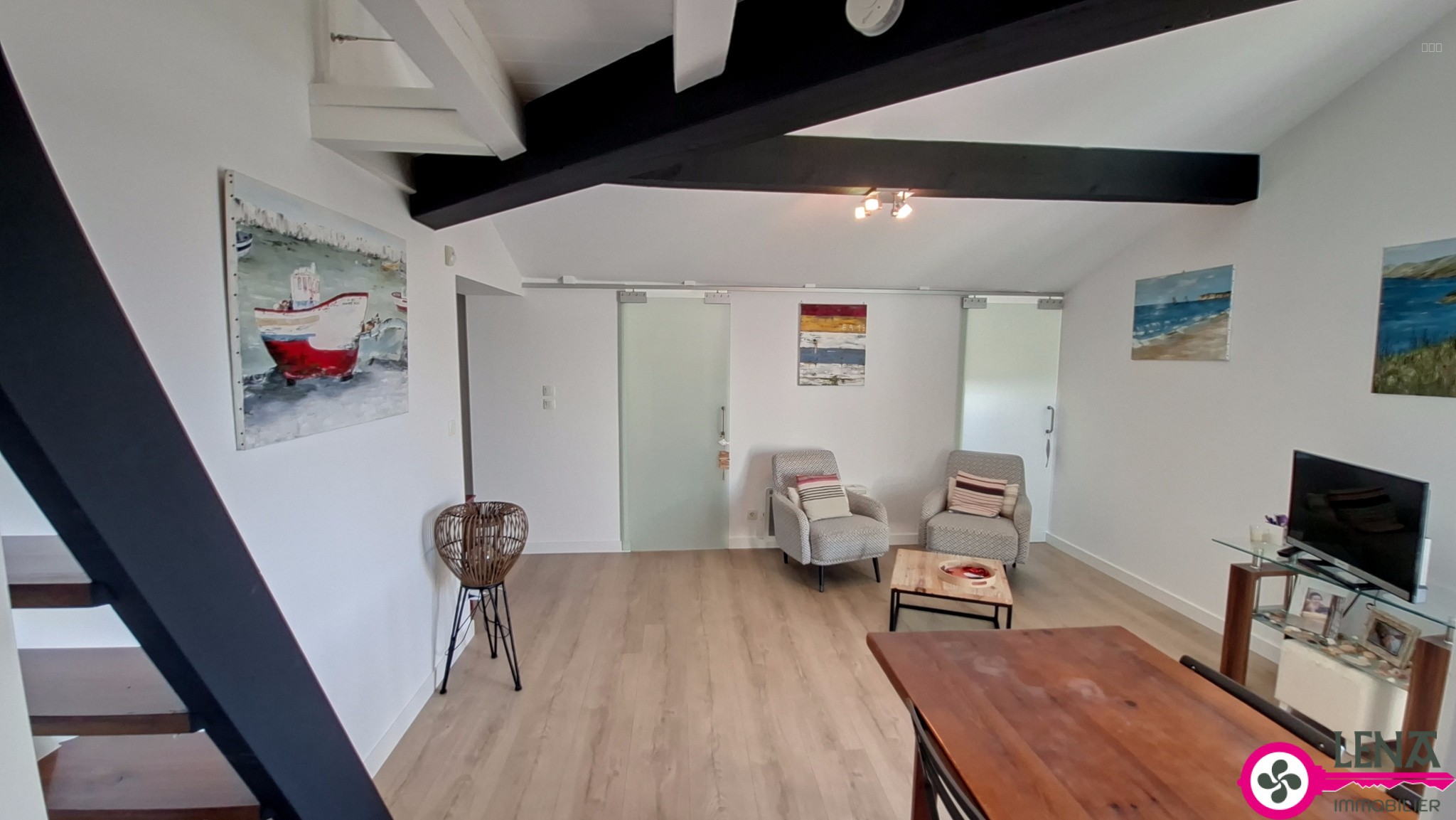 Appartement atypique avec vue mer et montagnes — photo 3