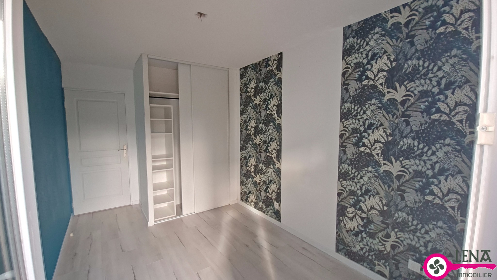 2 pièces avec terrasse de 15m2 et parking — photo 6