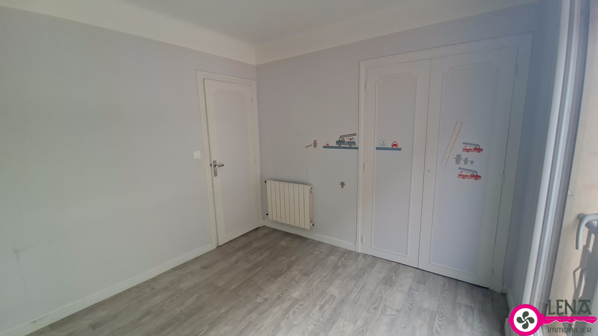 Grand 3 pièces lumineux de 75m2 avec balcon filant — photo 12