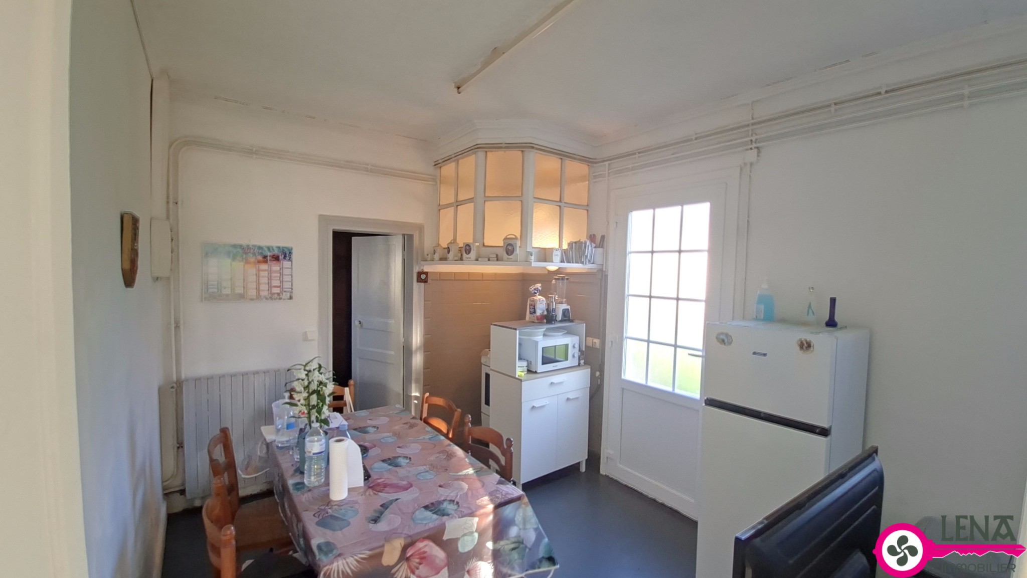 Appartement 3 pièces bis rénové avec balcon, loggia et cave — photo 10