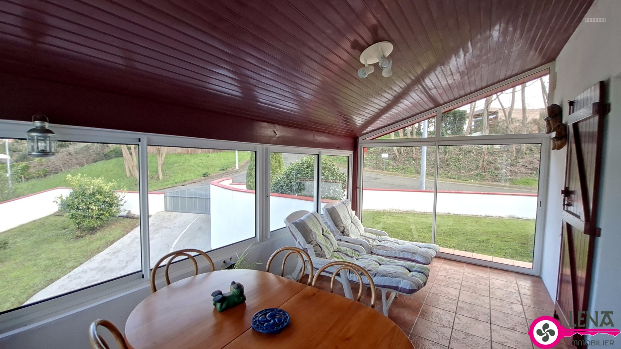 Maison au calme avec appartement indépendant, véranda et garage — photo 13
