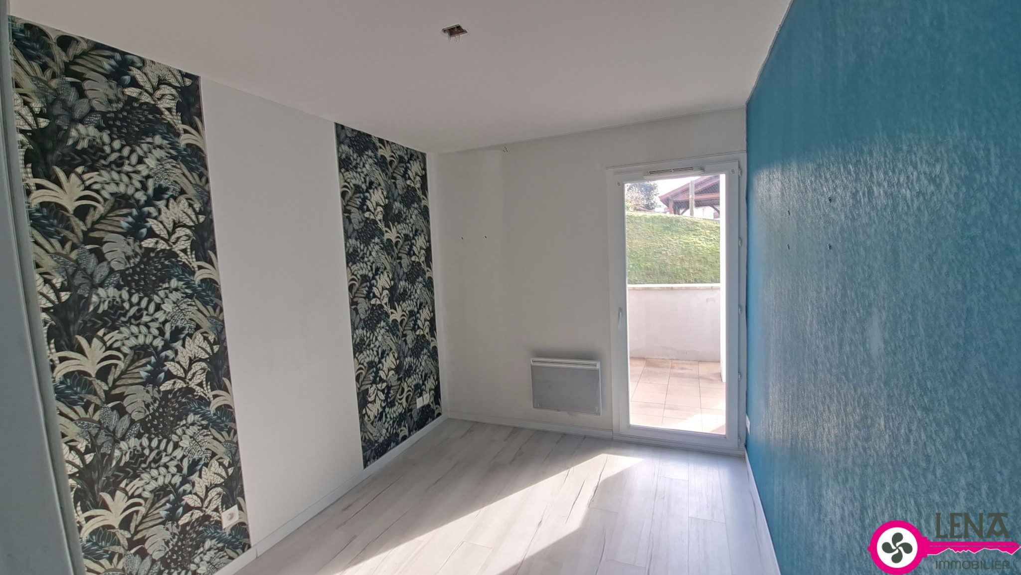 2 pièces avec terrasse de 15m2 et parking — photo 7