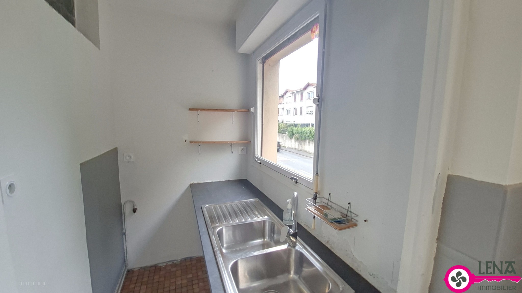 Grand 3 pièces lumineux de 75m2 avec balcon filant — photo 8