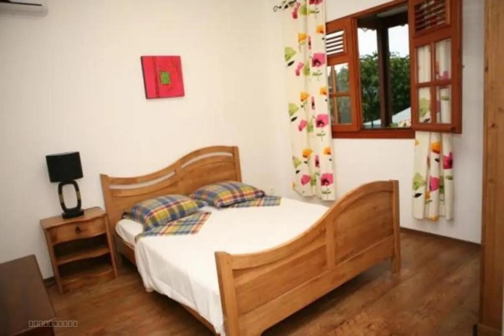 À Vendre   Charmante Villa F3 dans Résidence - Le Moule — photo 2