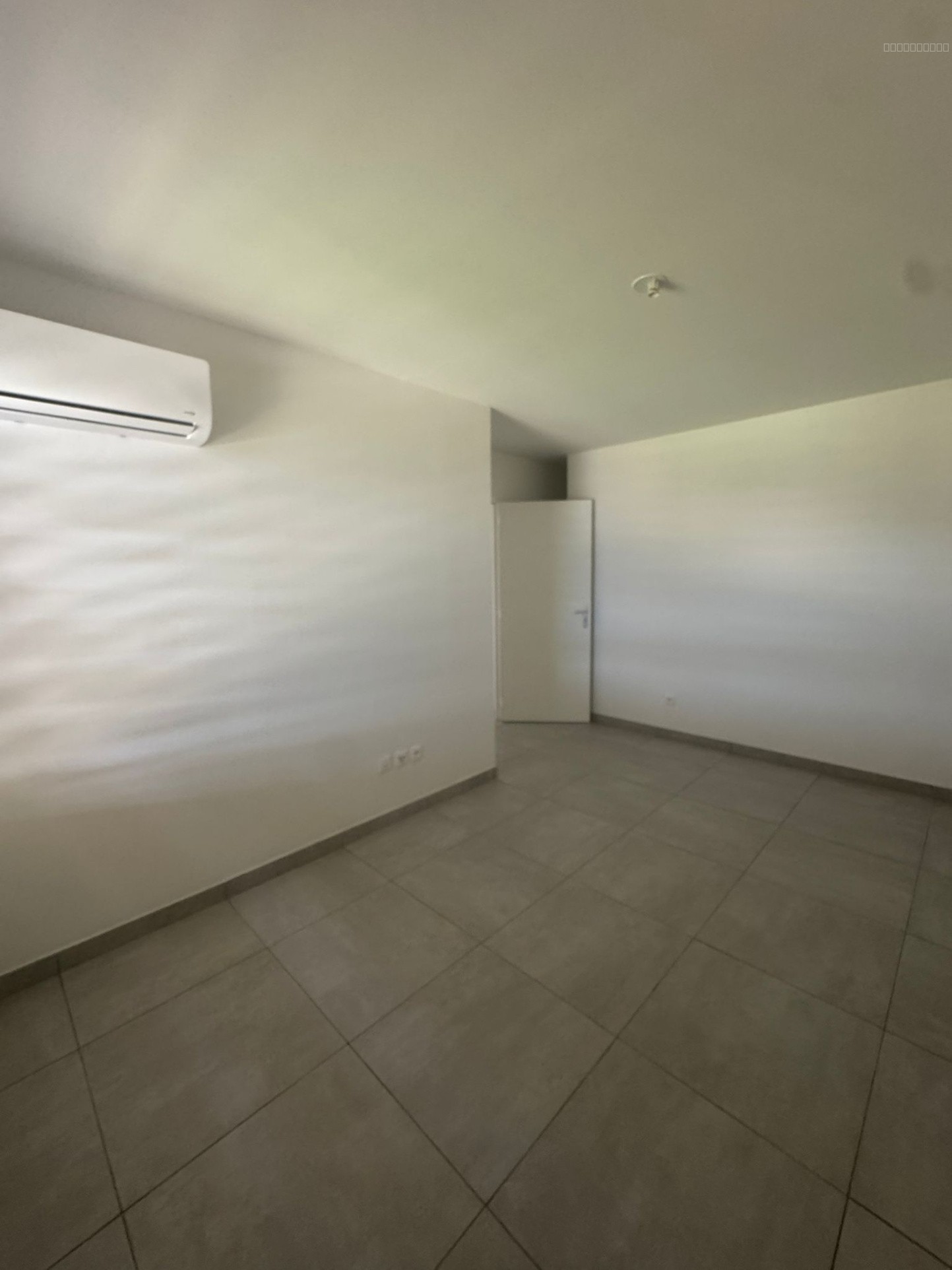 À louer Bel appartement T3 - Vue Mer. Résidence Le Belvédère Du Fort — photo 3