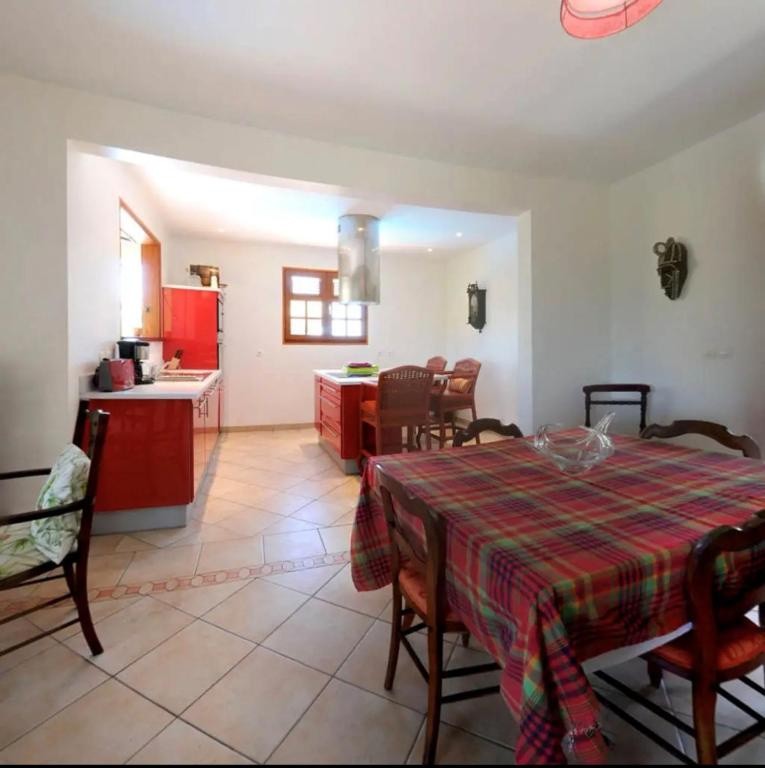 Villa de Type F4 à vendre - Le Moule — photo 4