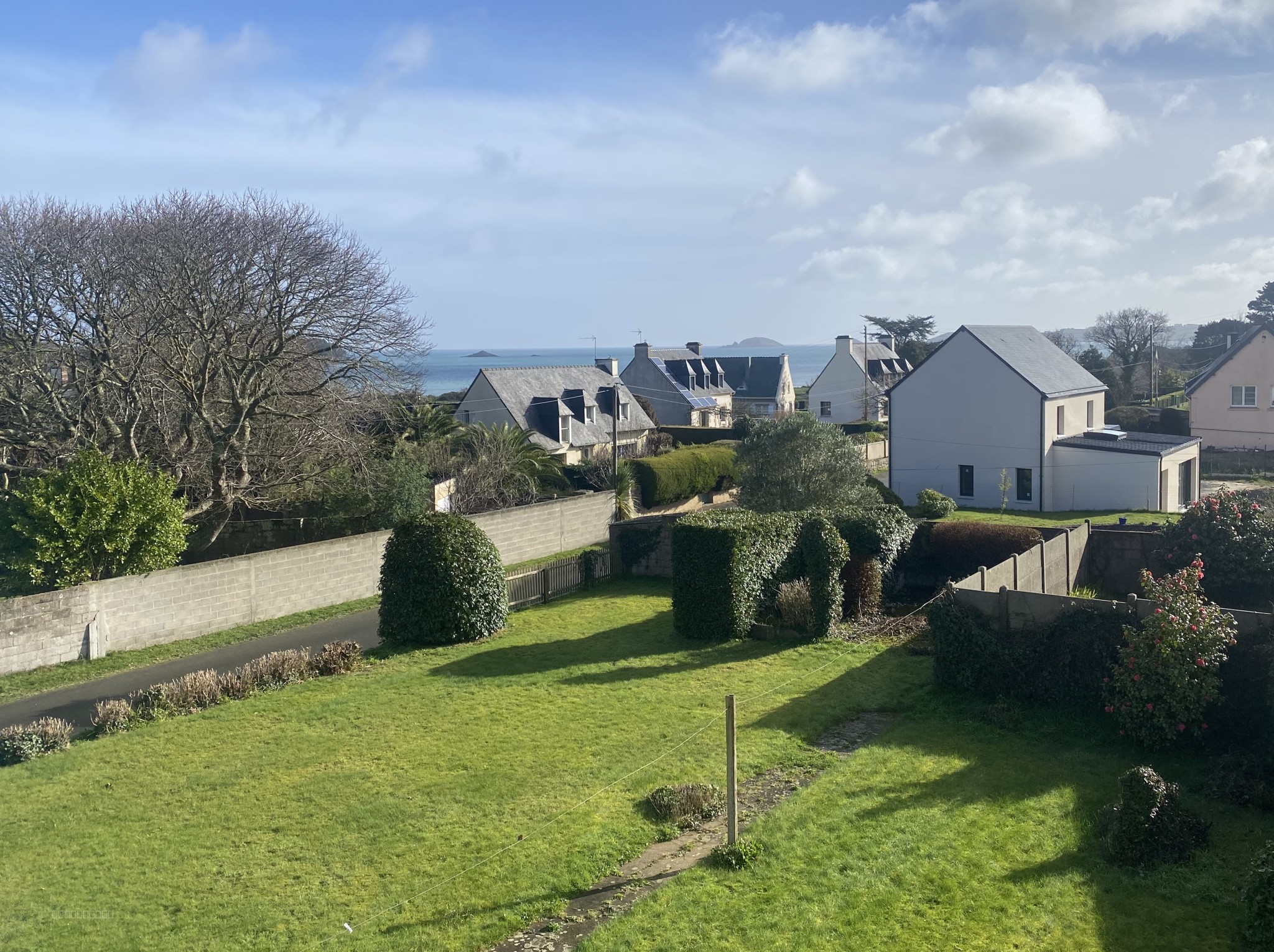 A VENDRE, PAIMPOL, Maison 129m2, proche mer, sur jardin constructible de 1293 m2 — photo 2