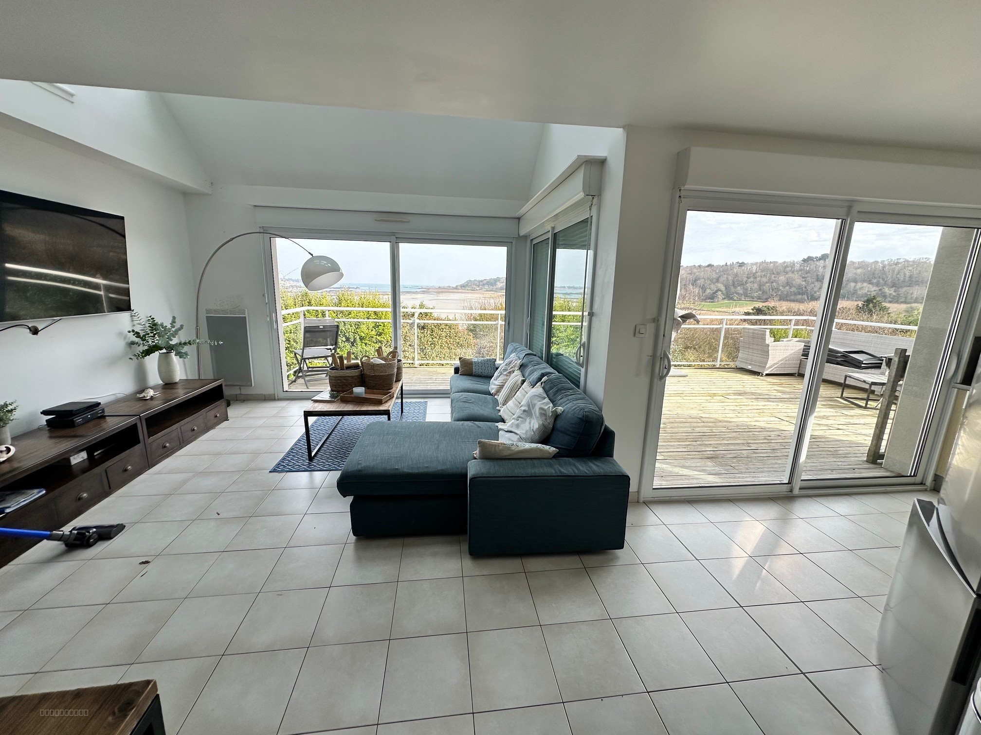 À VENDRE   PLOUBAZLANEC - Maison 5 pièces avec vue mer exceptionnelle   Proche plage   120 m2   Terrain 1 246 — photo 2