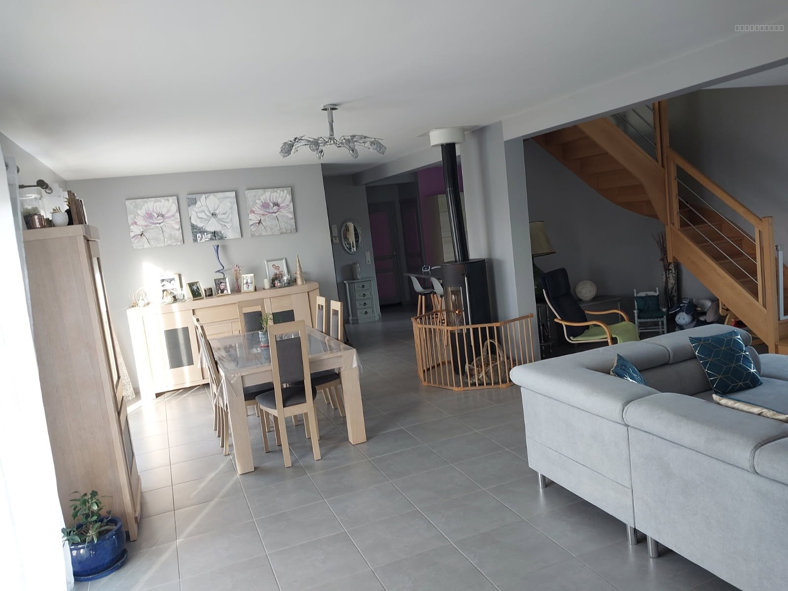 Maison contemporaine 206m2 , terrain 4320m2 à PLOURIVO, calme, volume et luminosité — photo 3