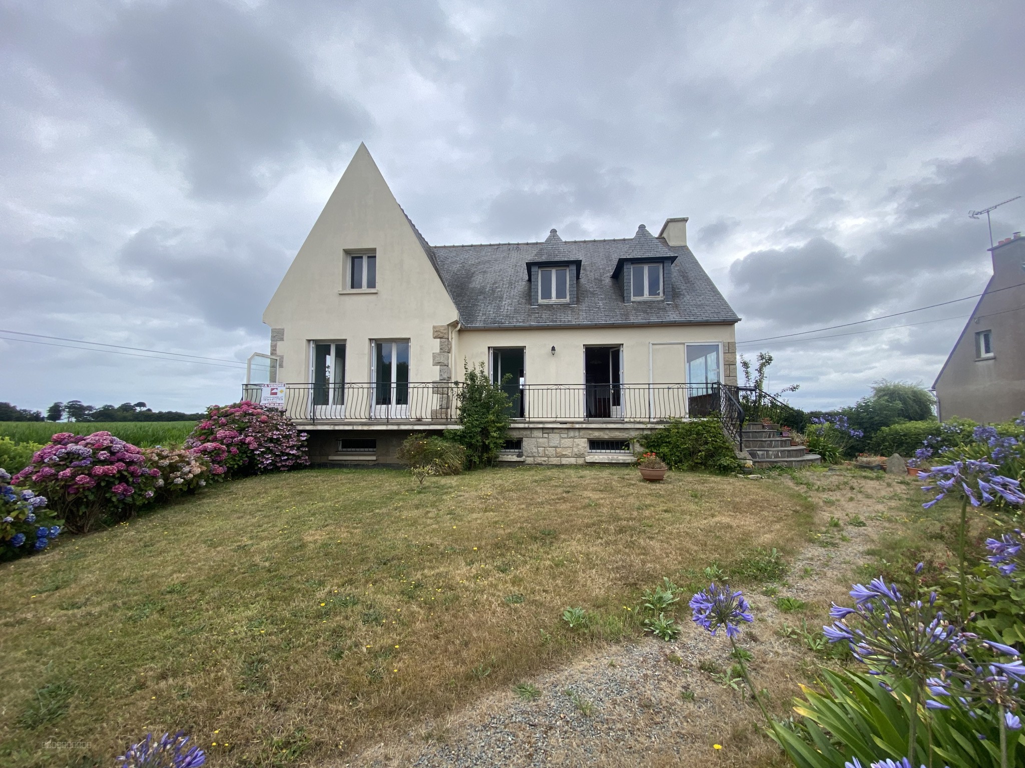 A PLOUBAZLANEC, maison sur terrain de 1304m2 — photo 2