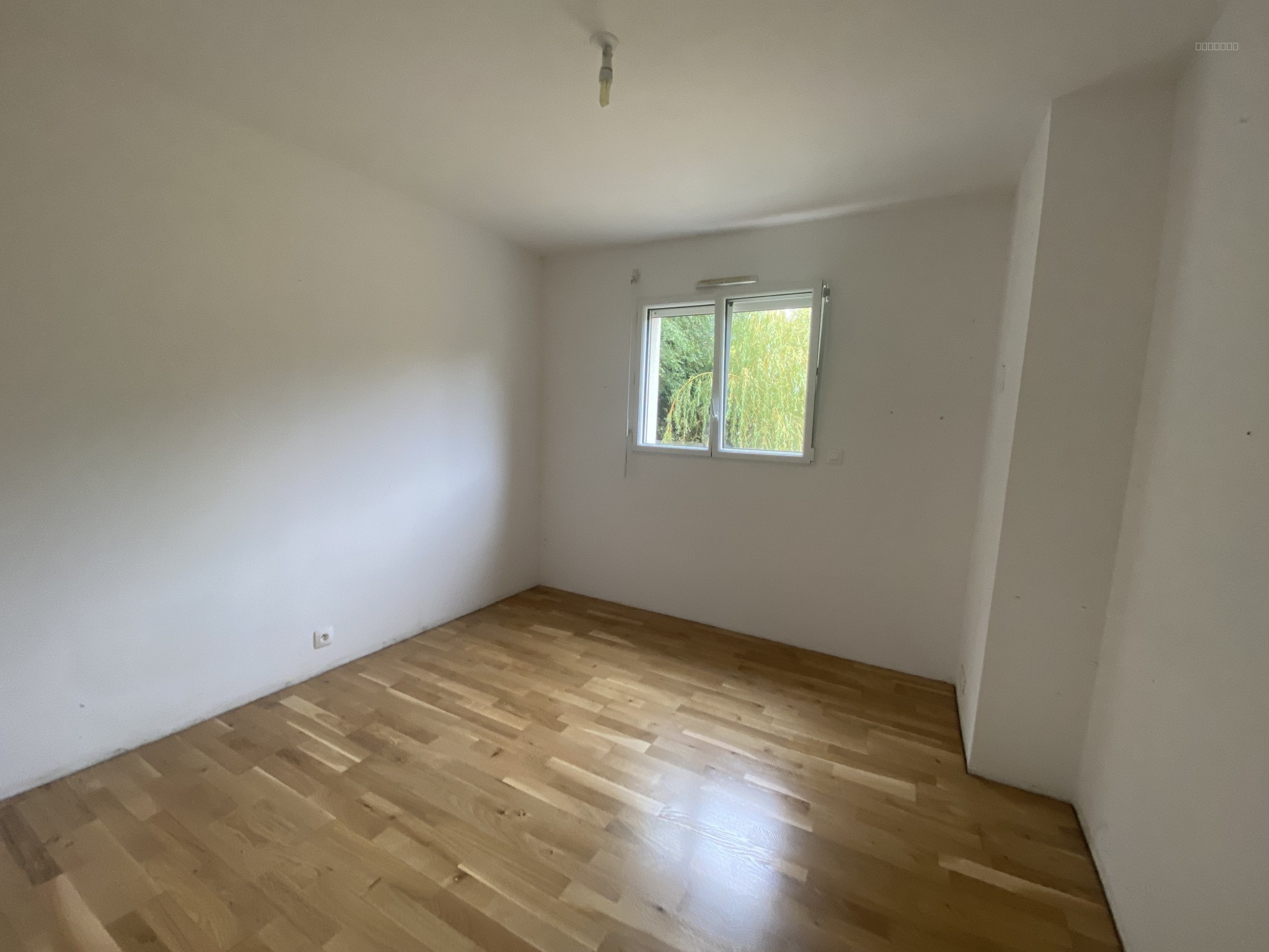 PAIMPOL, proche centre-ville et gare, maison 107 m2 à relooker, terrain arboré 950m2 — photo 5