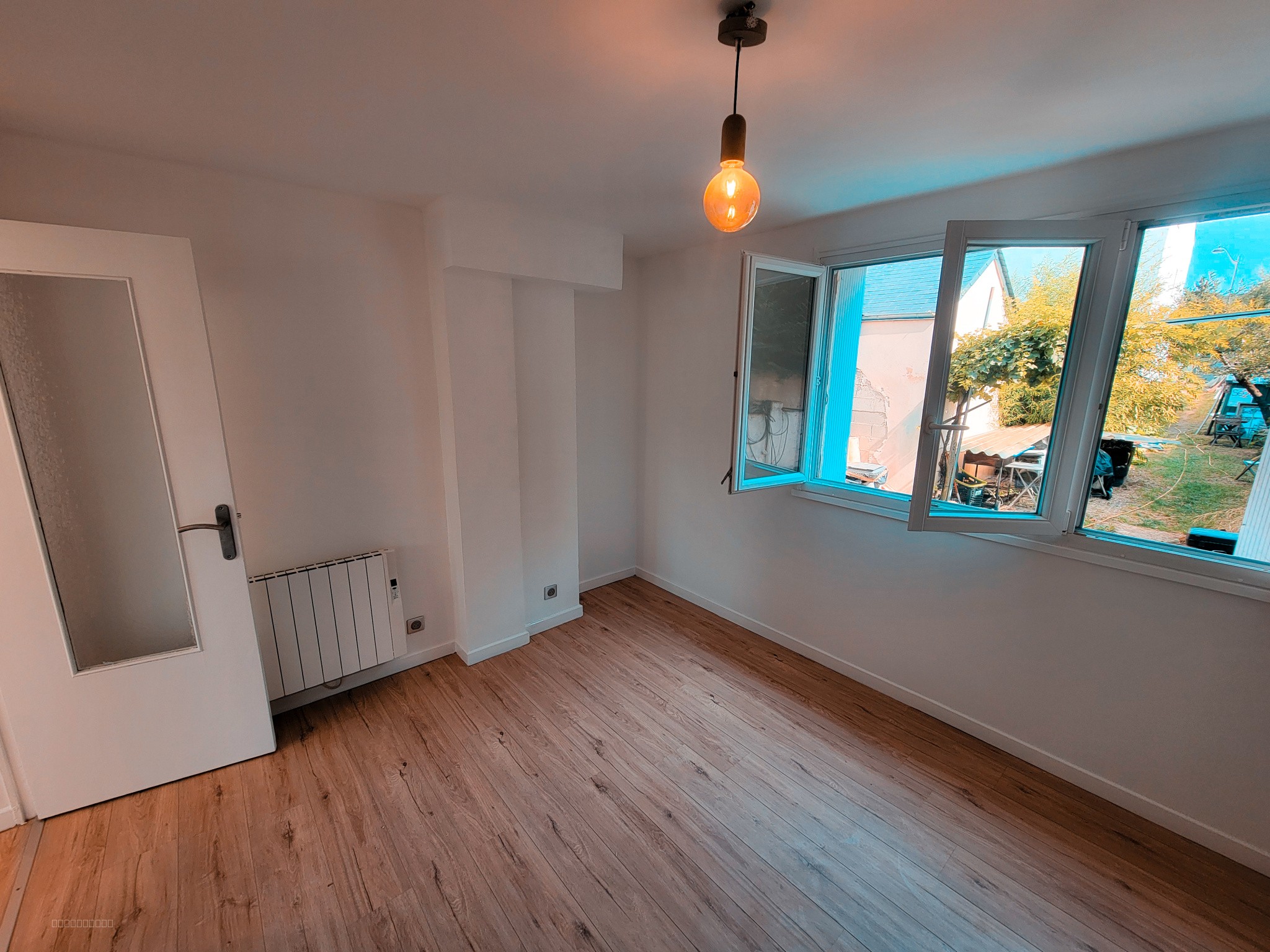 APPARTEMENT T2 - 37,72m2 - RUEIL-MALMAISON — photo 4